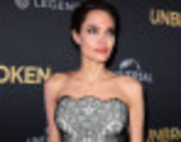 Angelina Jolie Is A Vision In Lace At 'Unbroken' Premiere